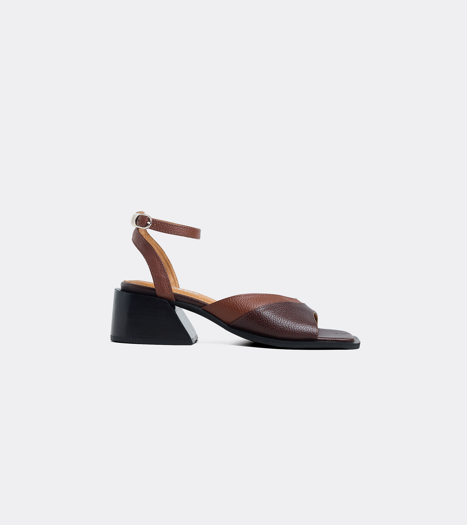 María Asimétrica taco 5